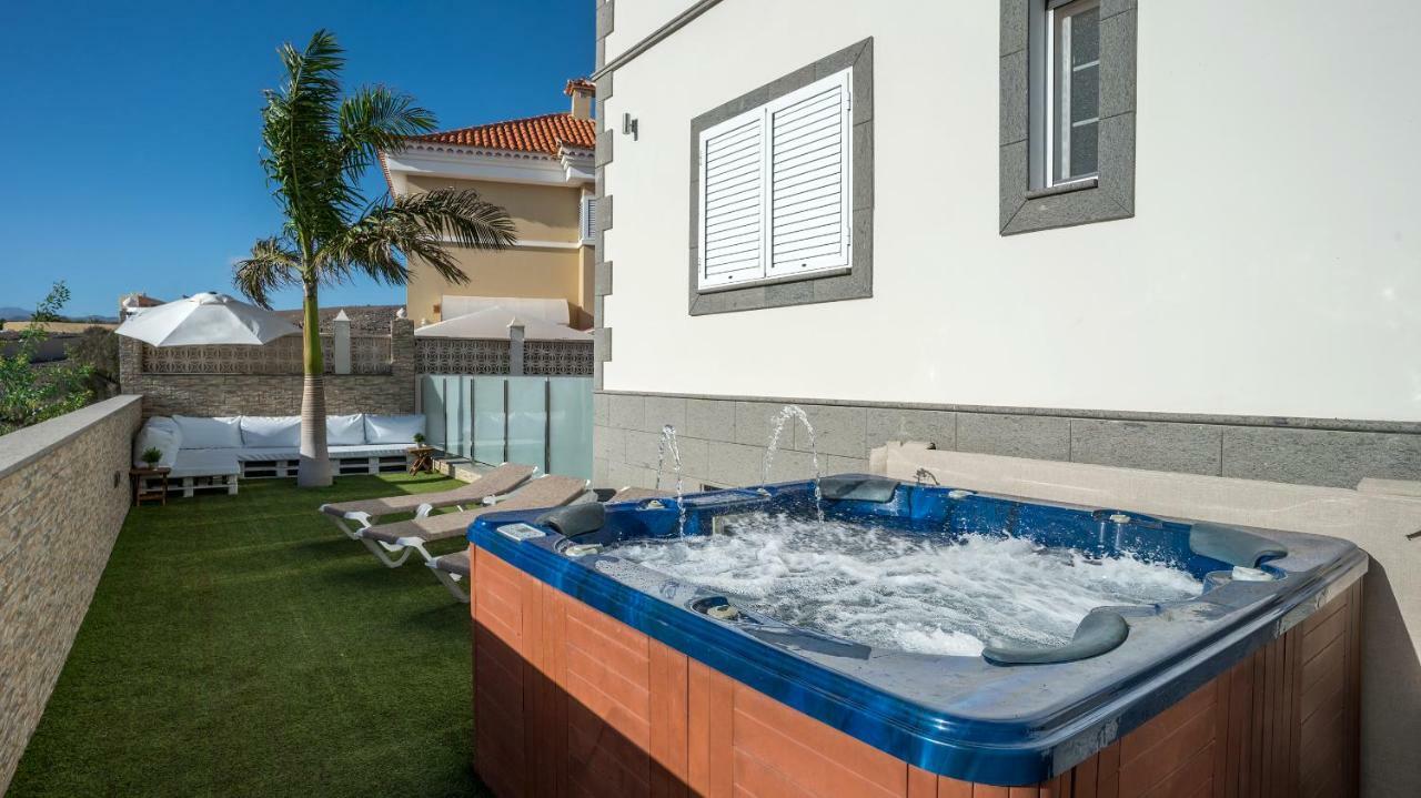 Villa, Private Heated Pool And Jacuzzi . Maspalomas  Exterior photo